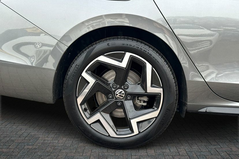 Volkswagen Passat 1.5 Etsi Mhev R-line Estate Hybrid Dsg ML26KVB Grey #5