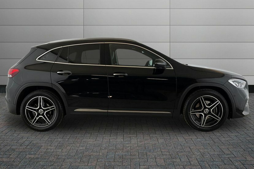 Mercedes-Benz GLA Class Gla200 Amg Line Premium AO23LPL Black #3