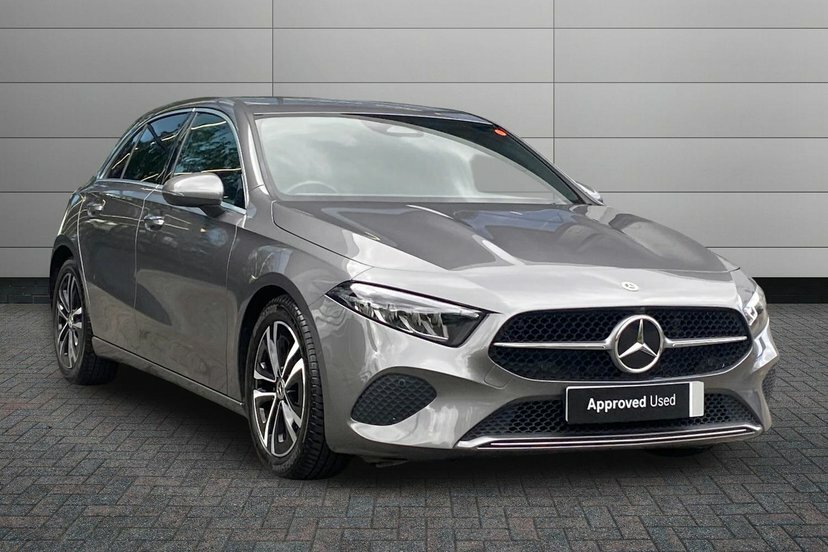 Mercedes-Benz A Class 1.3 A180h Mhev Sport Executive Hatchback Pet KP25FUU Grey