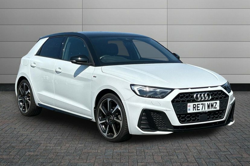 Audi A1 1.5 Tfsi 35 Black Edition Sportback S T White