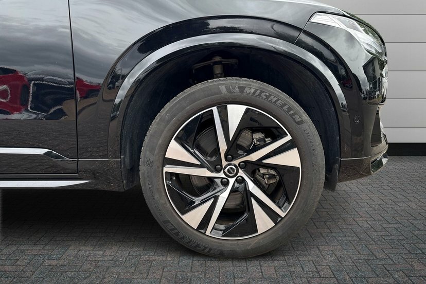 Volvo XC90 2.0H T8 Recharge 18.8Kwh Plus Suv Plug- Black #5