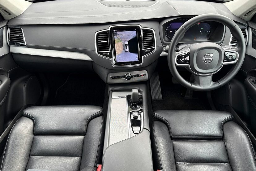 Volvo XC90 2.0H T8 Recharge 18.8Kwh Plus Suv Plug- Black #6