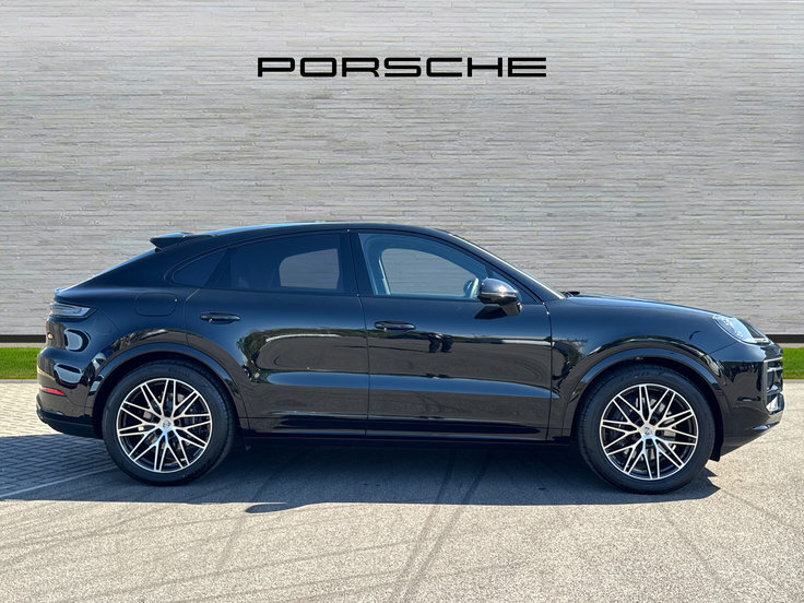 Porsche Cayenne 3.0 V6 E-hybrid 25.9Kwh Black Edition Coupe Pe Black #6