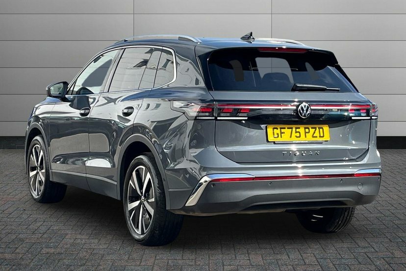 Volkswagen Tiguan 2.0 Tdi Elegance Suv Dsg 150 Ps GF75PZD Grey #3