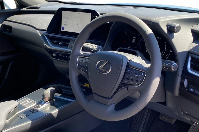 Lexus UX 2.0 300H F Sport Design Suv Hybrid E-cv RJ26JVZ Silver #6