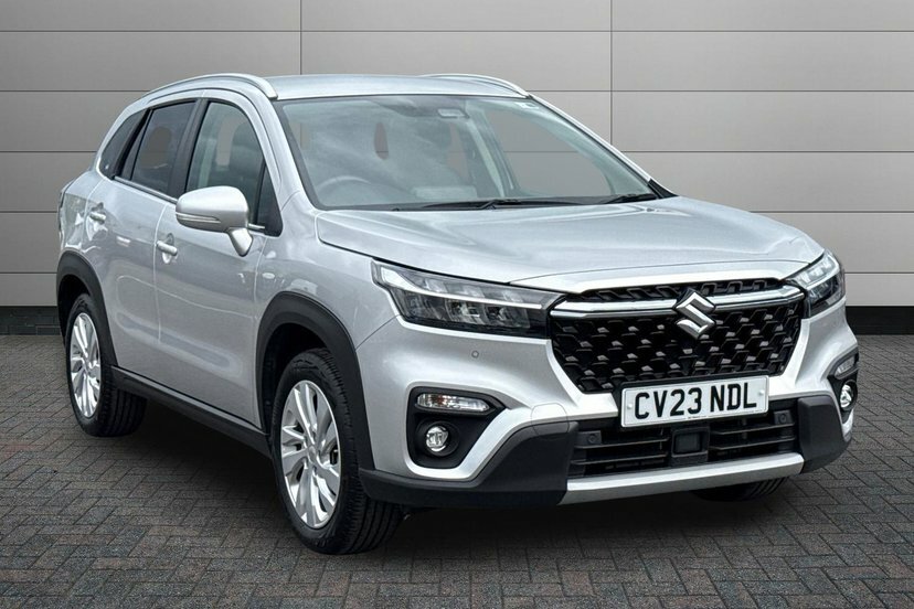 Suzuki S Cross 1.5H Motion Suv Hybrid Ags 115 Ps Silver