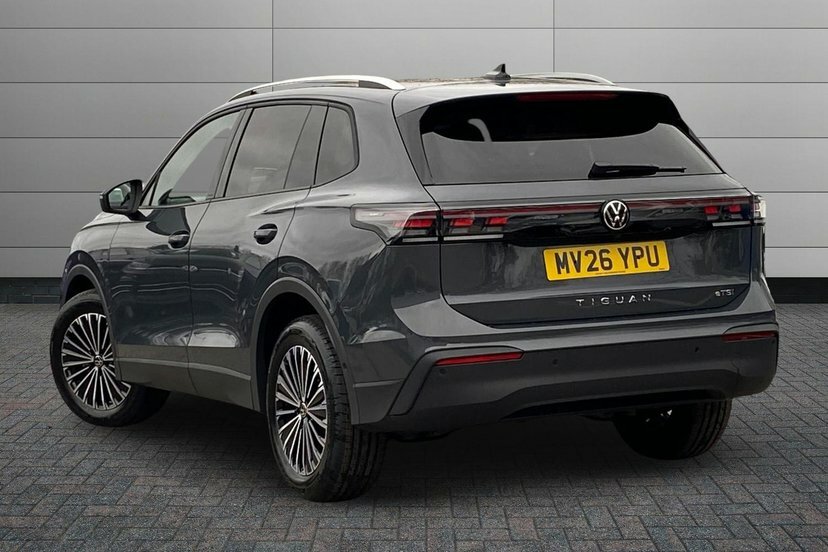 Volkswagen Tiguan 1.5 Etsi Mhev Match Suv Hybrid Dsg 150 MV26YPU Grey #3
