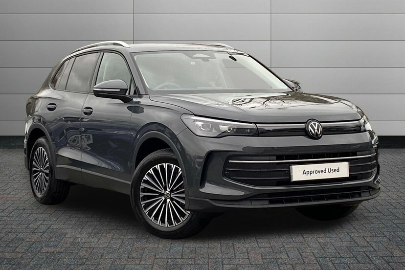 Volkswagen Tiguan 1.5 Etsi Mhev Match Suv Hybrid Dsg 150 MV26YPU Grey