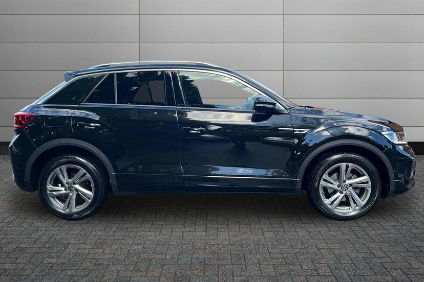 Volkswagen T-Roc 1.5 Tsi R-line Suv Dsg 150 Ps ML75YHA Black #4