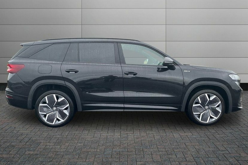 Skoda Kodiaq 1.5 Tsi E-tec Mhev Sportline Suv Hybrid DC25BXE Black #4