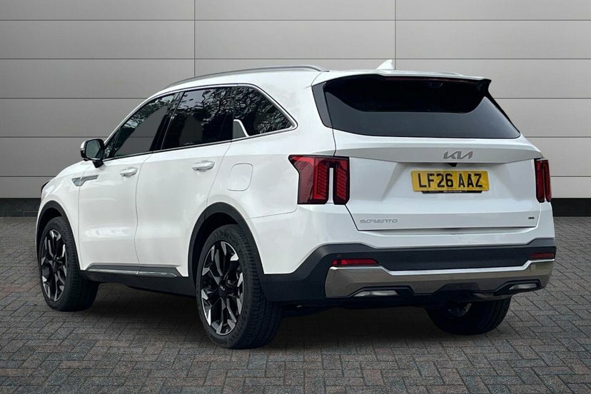 Kia Sorento 2.2 Crdi 4 Suv Dct Awd 190 Bhp LF26AAZ White #5