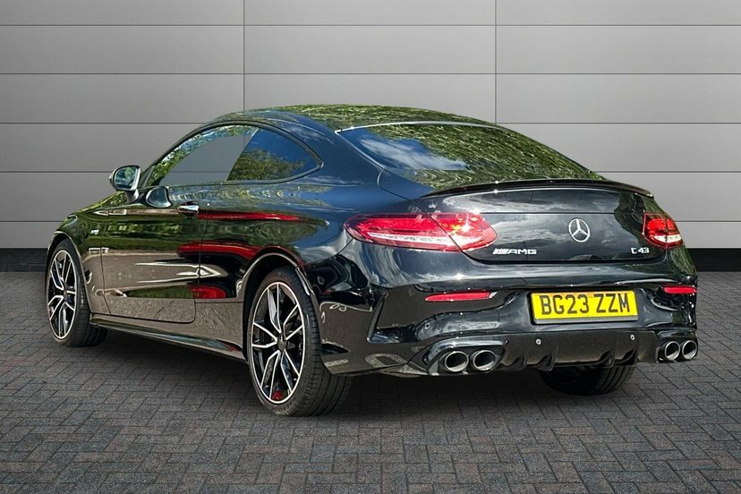 Mercedes-Benz C Class 3.0 C43 V6 Amg Night Edition Premium Plus Coupe Black #2