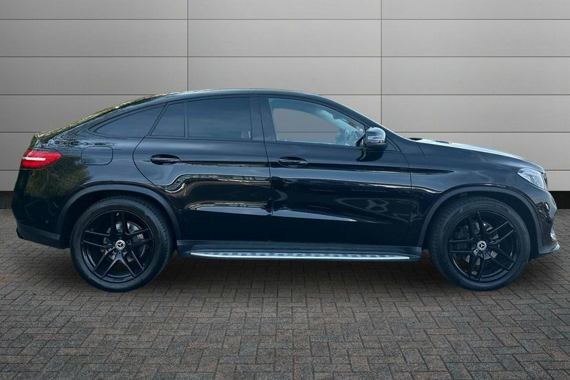 Mercedes-Benz GLE Coupe Gle350d Amg Line Premium Plus Coupe 4Matic Black #3