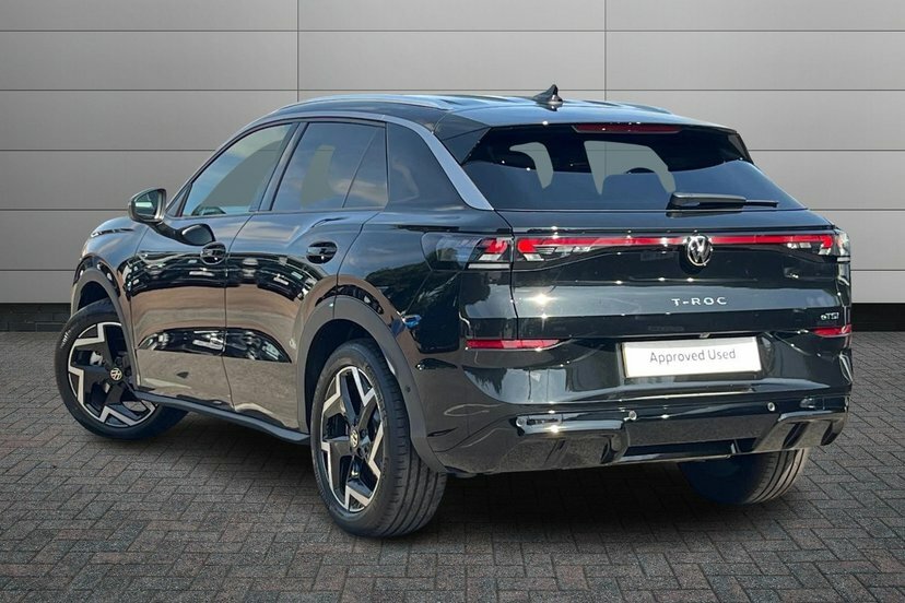 Volkswagen T-Roc 1.5 Tsi R-line Suv Dsg 150 Ps MV26FNC Black #3
