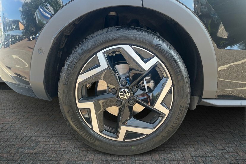 Volkswagen T-Roc 1.5 Tsi R-line Suv Dsg 150 Ps MV26FNC Black #5