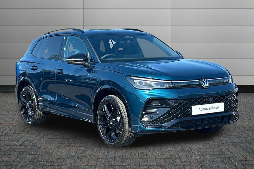 Volkswagen Tiguan 1.5 Etsi Mhev Black Edition Suv Hybrid Blue
