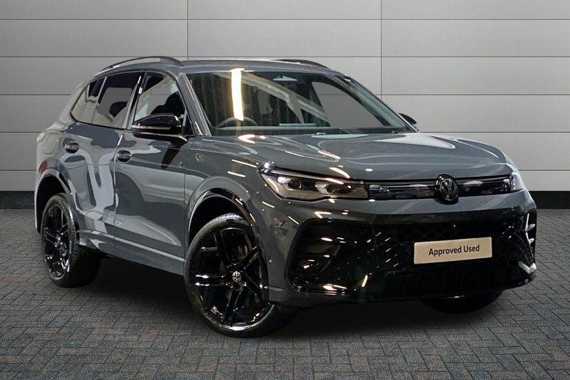 Volkswagen Tiguan 2.0 Tsi Black Edition Suv Dsg 4Motion Grey