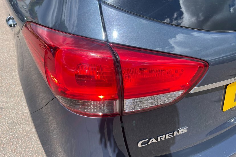 Kia Carens 1.6 Gdi 2 Mpv 133 Bhp Blue #3