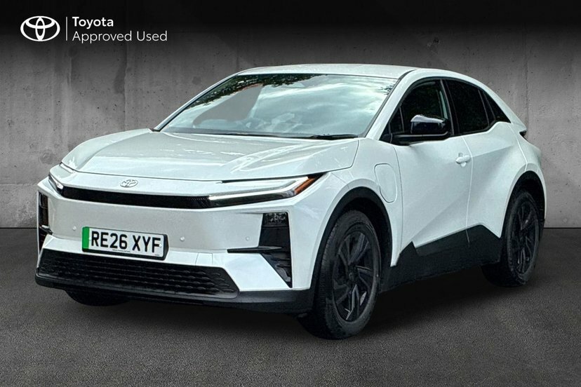 Toyota C-Hr 77Kwh Design Suv 224 Ps White #3