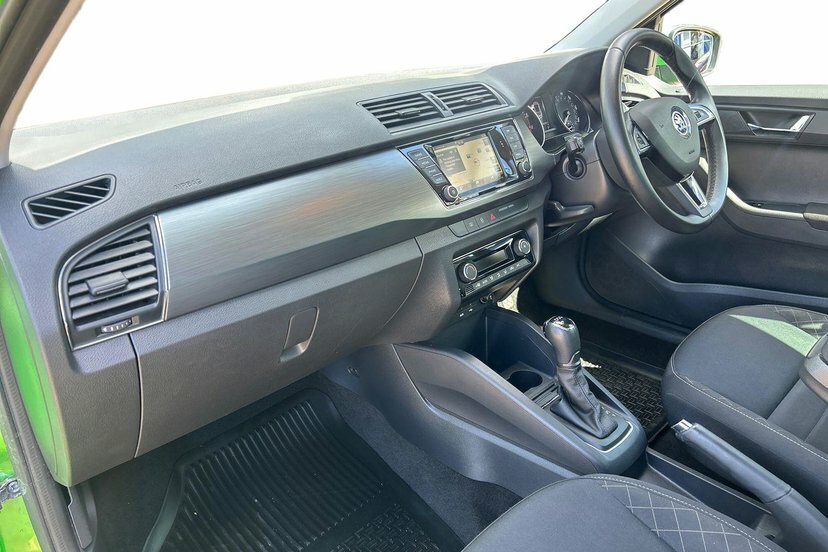 Skoda Fabia 1.0 Tsi Se L Estate Dsg 110 Ps Green #2