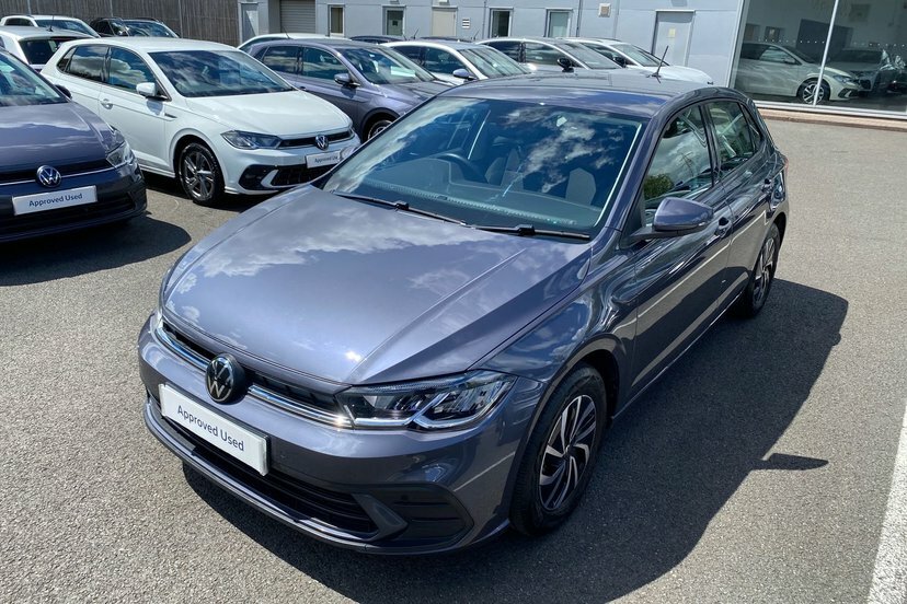 Volkswagen Polo 1.0 Tsi Life Hatchback 95 Ps Grey #4