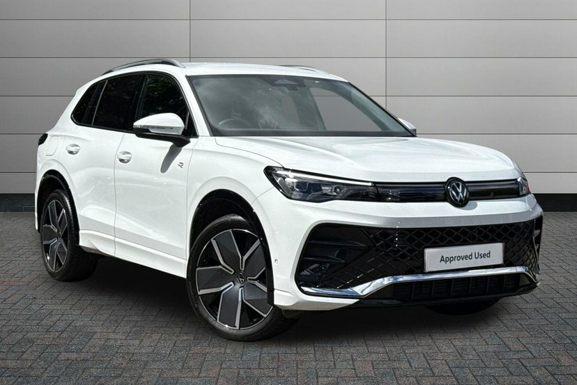 Volkswagen Tiguan 1.5 Etsi Mhev R-line Suv Hybrid Dsg 15 White