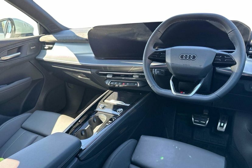 Audi Q3 1.5 Tfsi S Line Sportback S Tronic 150 EY26RTZ Blue #6