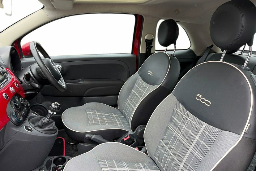 Fiat 500 1.2 Lounge Hatchback 69 Bhp WP17CHV Red #2