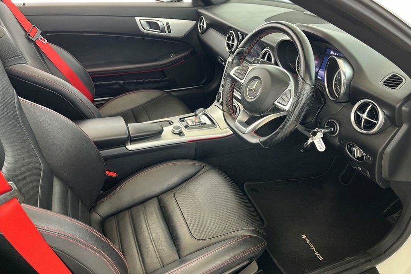 Mercedes-Benz SLC 2.1 Slc250d Amg Line Convertible G-tron White #5