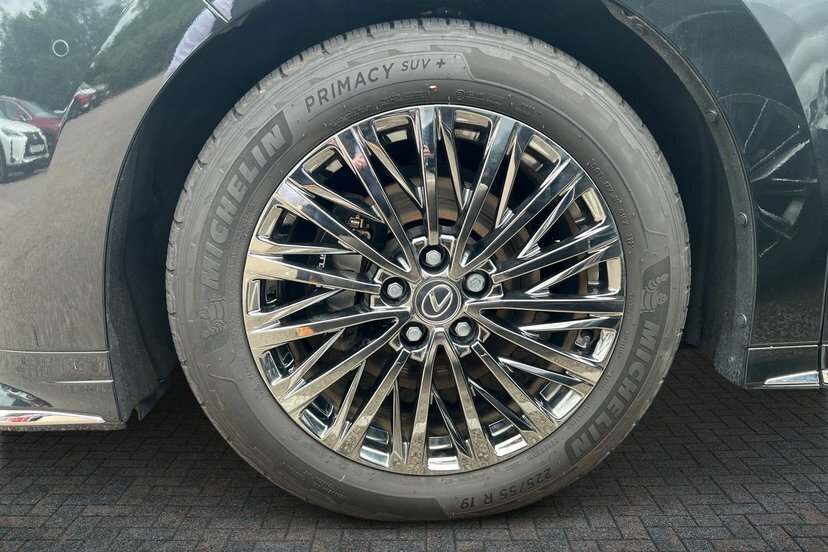 Lexus LM 2.5 350H Takumi Mpv Hybrid E-cvt Awd 2 Black #5
