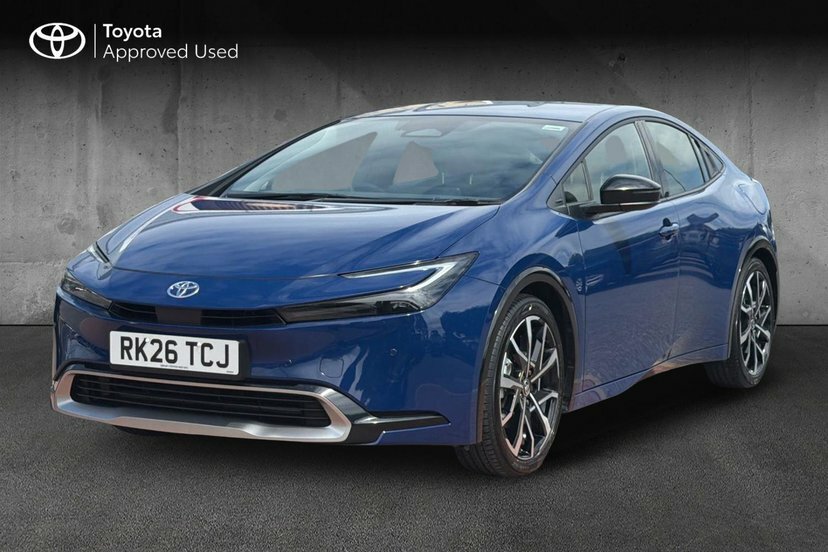 Toyota Prius 2.0 13.6Kwh Excel Hatchback Plug-in Hyb Black #3