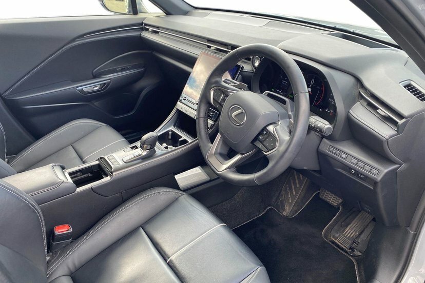 Lexus LBX 1.5 Vvt-ie Takumi Suv Hybrid E-cvt 136 FP24GPJ Grey #6