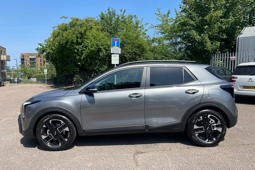 Kia Stonic 1.0 T-gdi Mhev Gt-line S Suv Hybrid Dct White #2