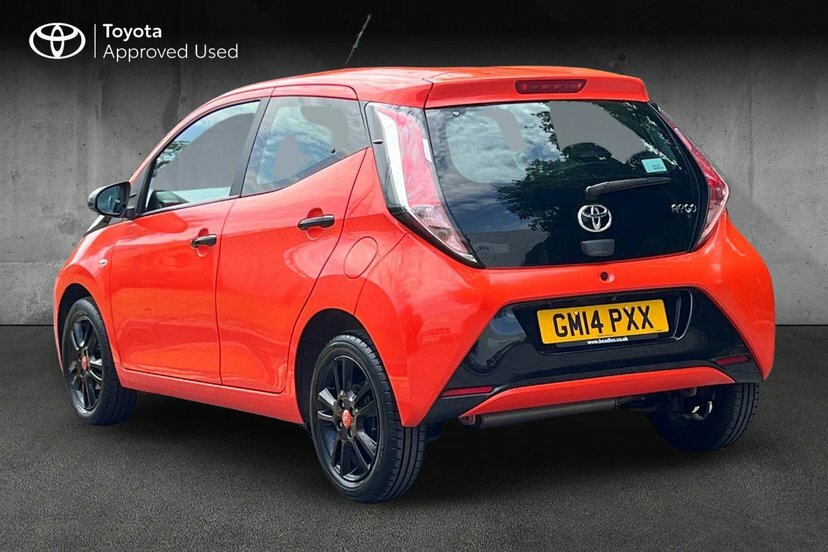Toyota Aygo 1.0 Vvt-i X-cite Hatchback Euro Orange #3
