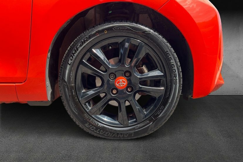 Toyota Aygo 1.0 Vvt-i X-cite Hatchback Euro Orange #5