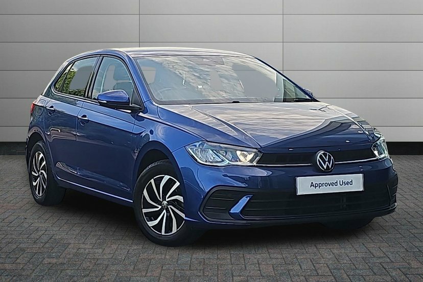 Volkswagen Polo 1.0 Evo Life Hatchback 80 Ps GL24WHX Blue