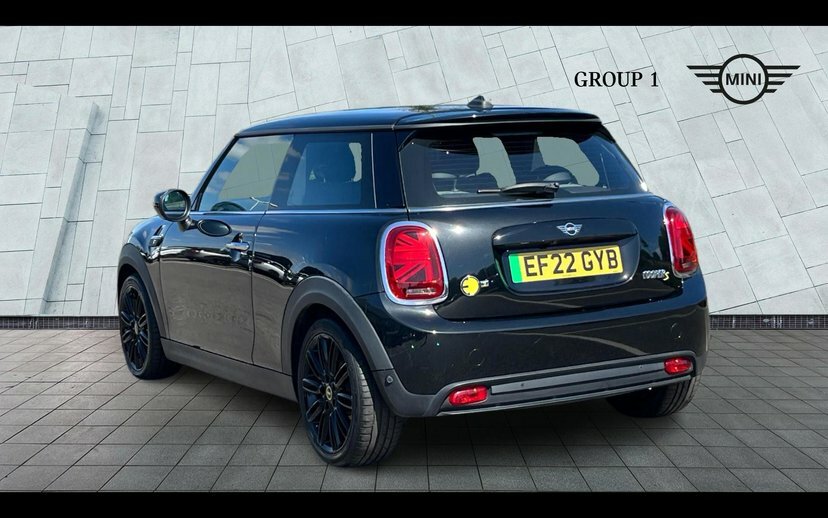 Mini Hatch Level 2 EF22GYB Black #2
