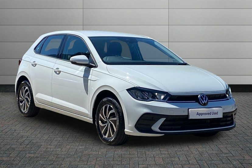Volkswagen Polo 1.0 Tsi Life Hatchback 95 Ps WH75BFV White