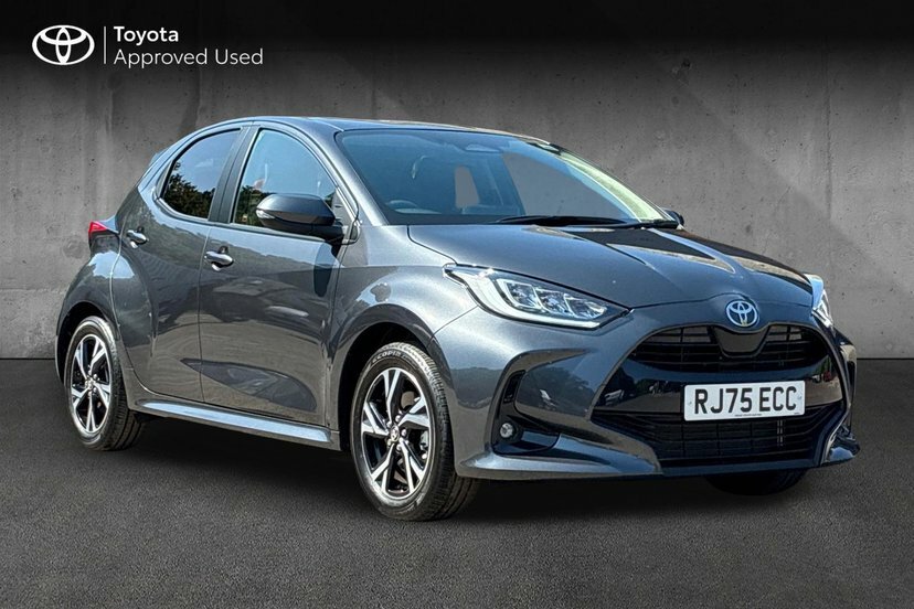 Toyota Yaris 1.5 Vvt-h Design Hatchback Hybrid E-cvt 