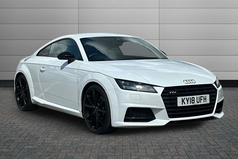 Audi TTS 2.0 Tfsi Black Edition Coupe S Tronic Q White