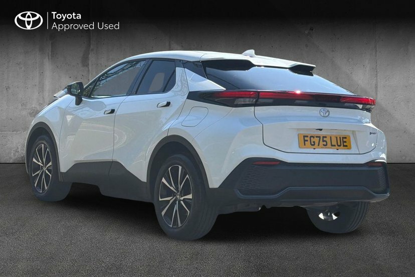 Toyota C-Hr 2.0 Vvt 13.6Kwh Design Suv Plug-in Hybr FG75LUE #4