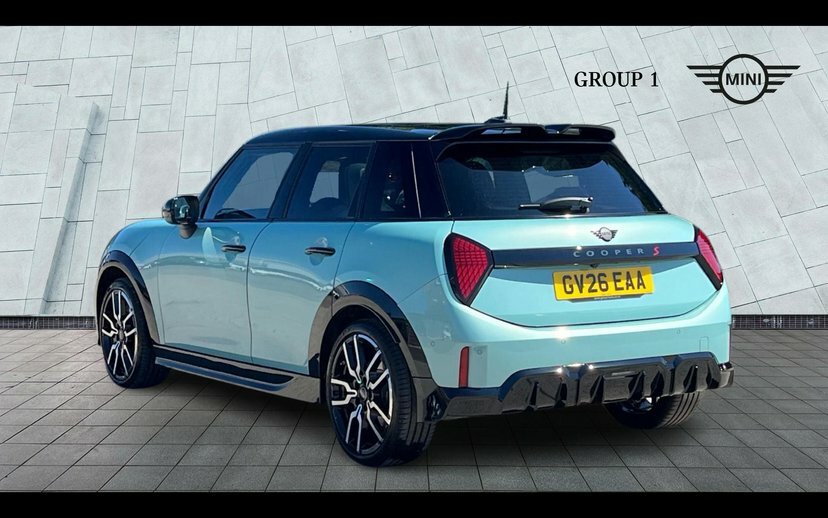 Mini Hatch 2.0S Sport Hatchback Steptronic 204 Ps GV26EAA Green #2