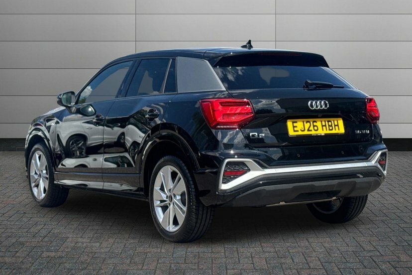 Audi Q2 1.5 Tfsi Cod 35 S Line Suv S Tronic 15 Black #3