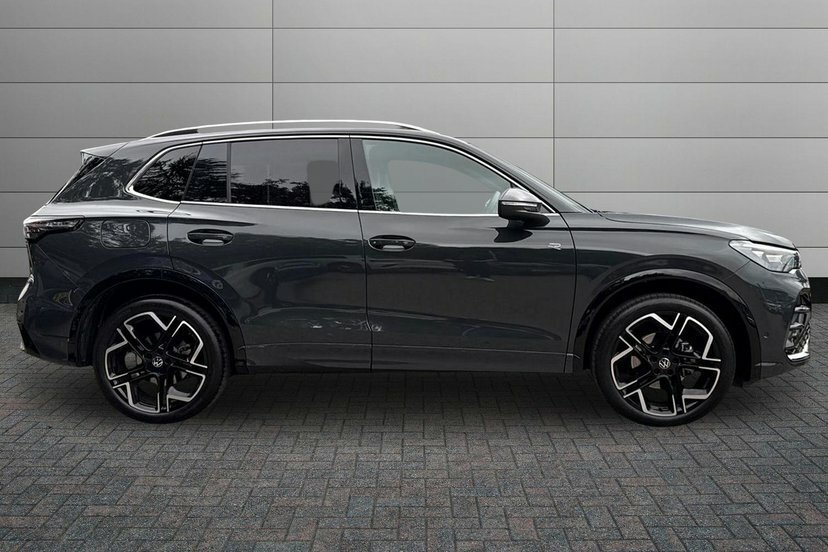 Volkswagen Tiguan 1.5 Etsi Mhev R-line Suv Hybrid Dsg 15 MC75BSU Grey #4