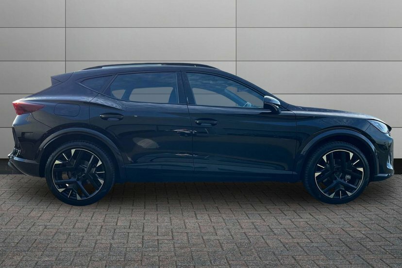 Cupra Formentor 1.5 Ehybrid 25.8Kwh Tribe Edition Suv P Black #4