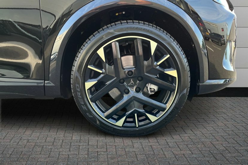 Cupra Formentor 1.5 Ehybrid 25.8Kwh Tribe Edition Suv P Black #5