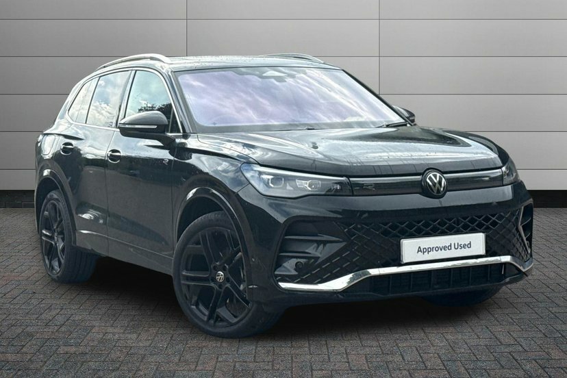 Volkswagen Tiguan 1.5 Etsi Mhev R-line Suv Hybrid Dsg 15 MT26KAJ Black