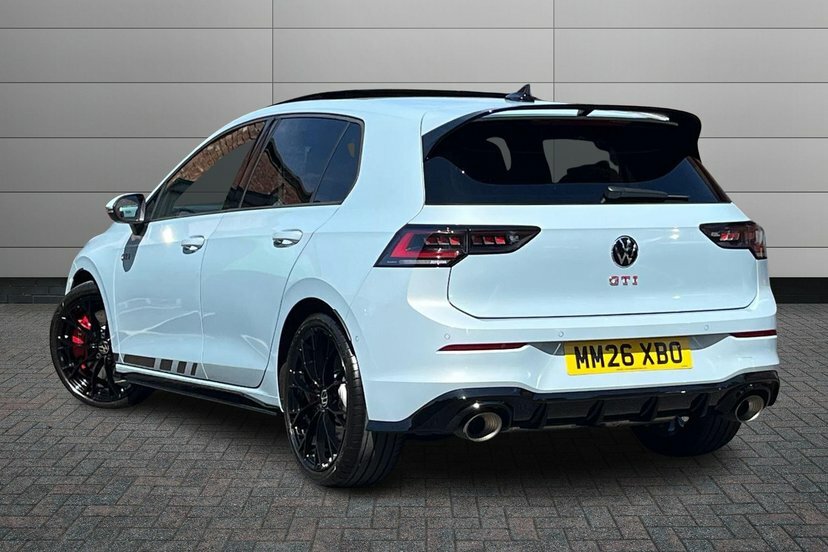 Volkswagen Golf 2.0 Tsi Gti Clubsport Hatchback Dsg 30 #3