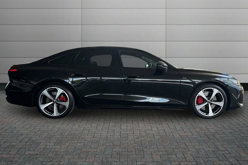 Audi A6 Saloon 2.0 E-hybrid 25.9Kwh Edition 1 Saloon P EK26GYP Green #4