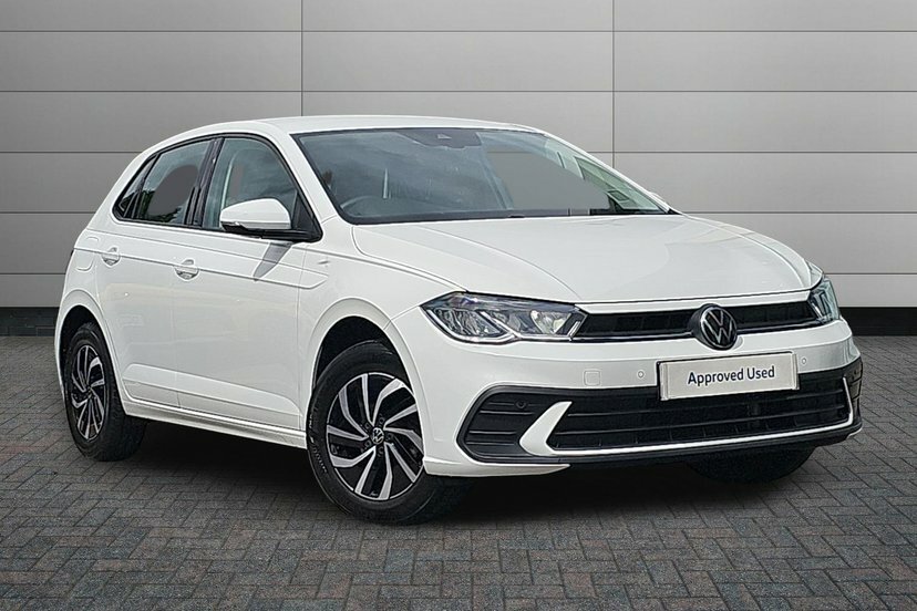 Volkswagen Polo 1.0 Evo Life Hatchback 80 Ps DG24SYJ White
